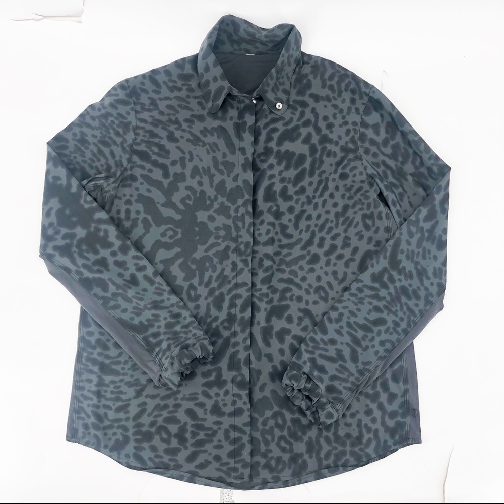 Lululemon day trip blouse